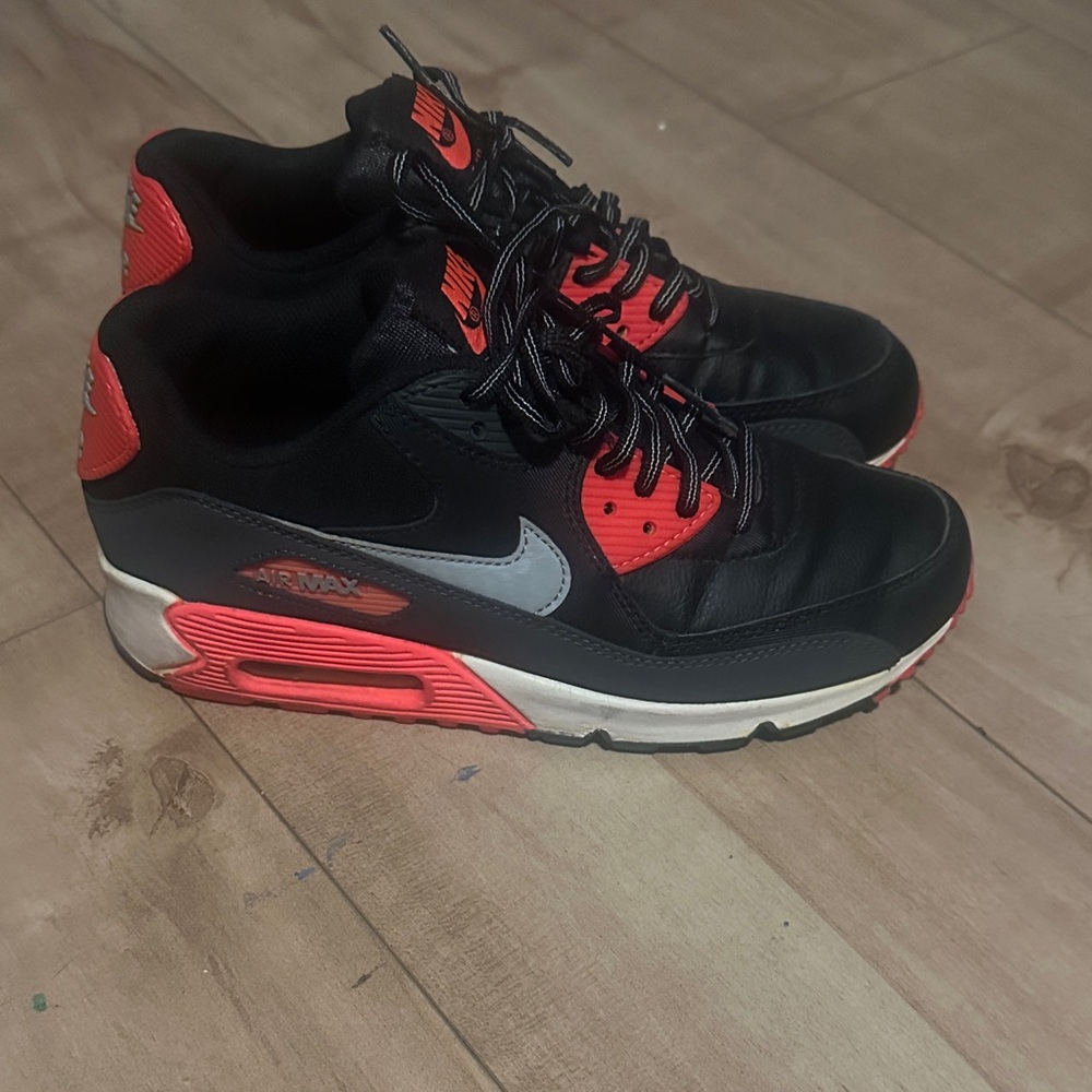 Nike Kids Black and Red Air Max Sneakers